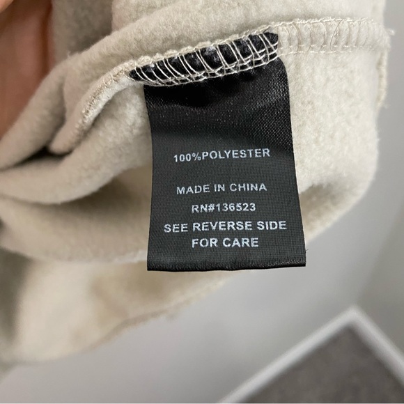 ✨Originals Brooklyn Cloth Tan Crewneck Sweatshirt Size Medium - Picture 4 of 7